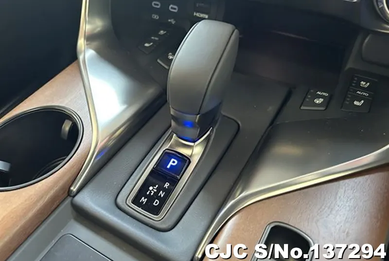 2025 Lexus / LX700H Stock No. 137294