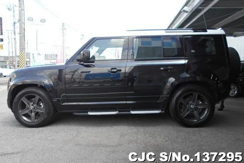2024 Land Rover / Defender Stock No. 137295