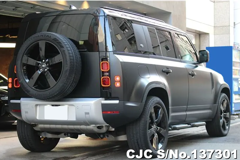 2023 Land Rover / Defender Stock No. 137301