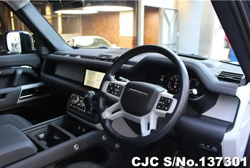 2023 Land Rover / Defender Stock No. 137301