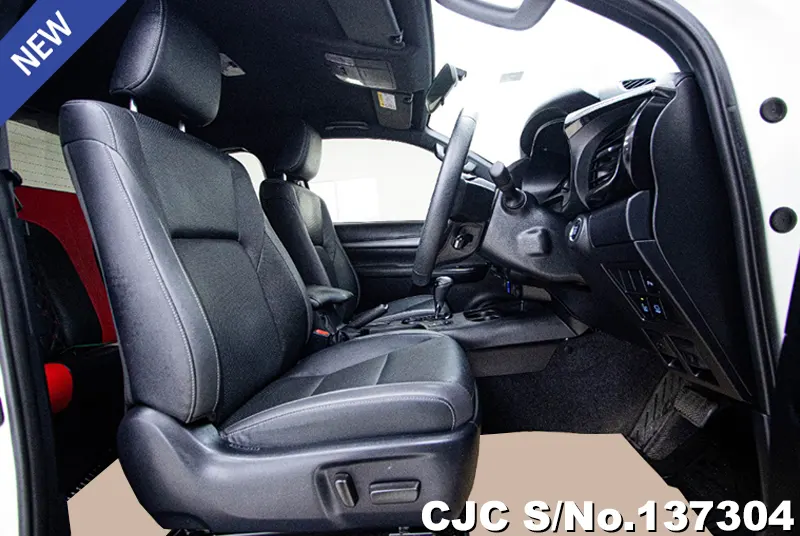 2022 Toyota / Hilux / Revo Rocco Stock No. 137304