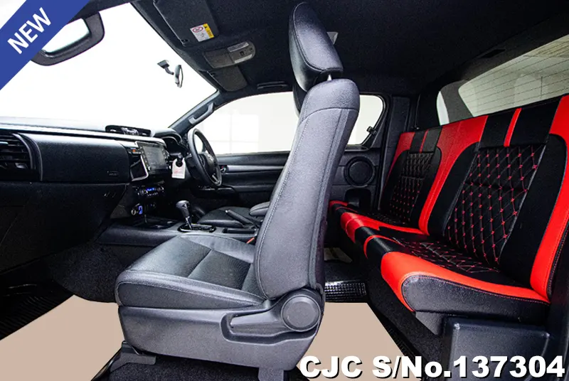 2022 Toyota / Hilux / Revo Rocco Stock No. 137304