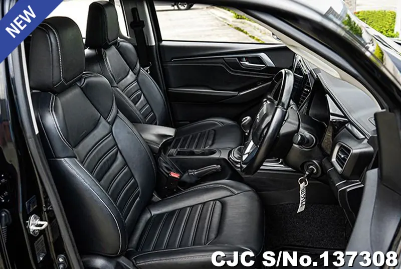 Isuzu D-Max in Black for Sale Image 7