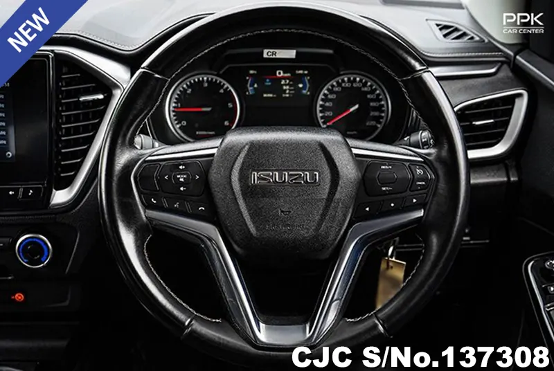 Isuzu D-Max in Black for Sale Image 9