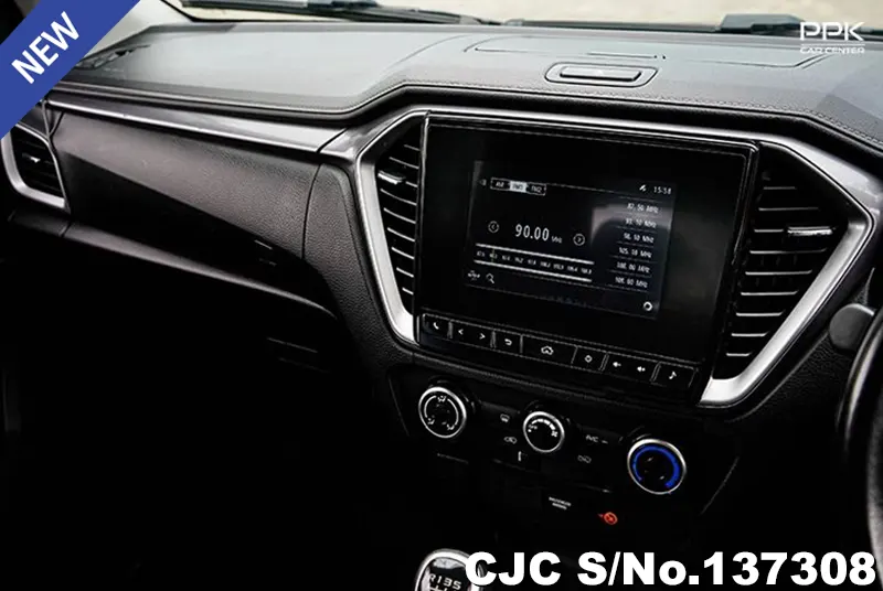 Isuzu D-Max in Black for Sale Image 10