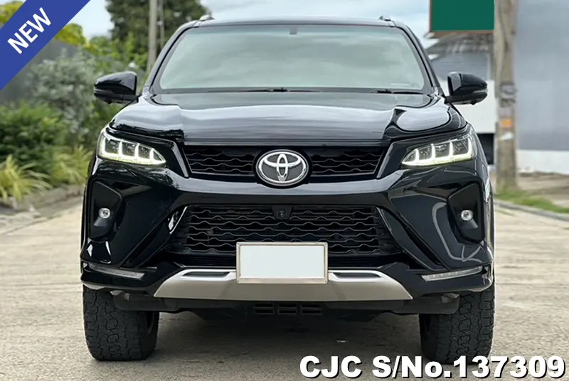 2021 Toyota / Fortuner Stock No. 137309