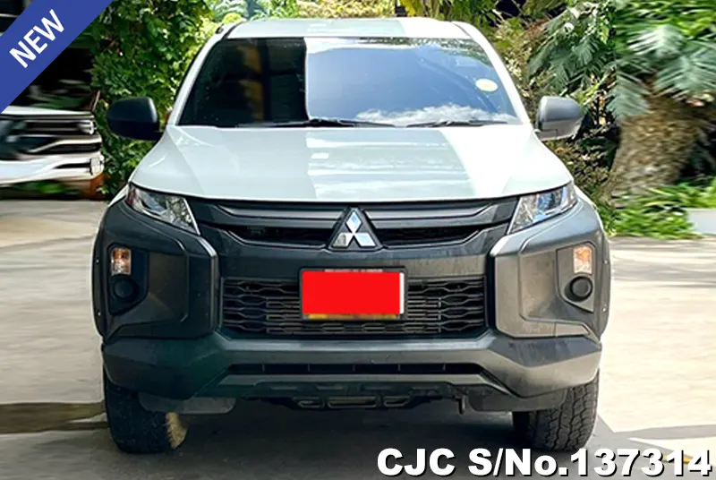2022 Mitsubishi / Triton Stock No. 137314