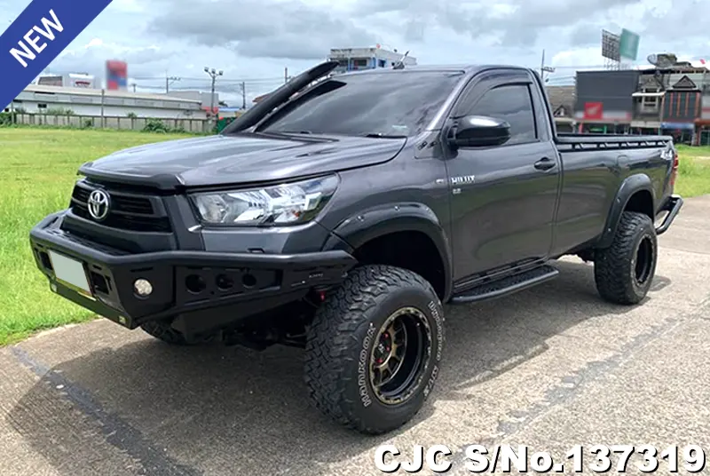 2021 Toyota / Hilux / Revo Stock No. 137319