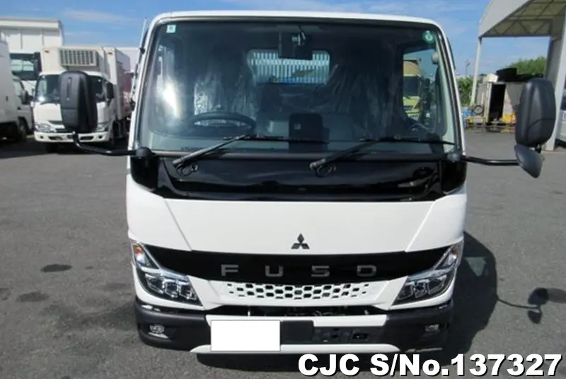 2025 Mitsubishi / Canter Stock No. 137327