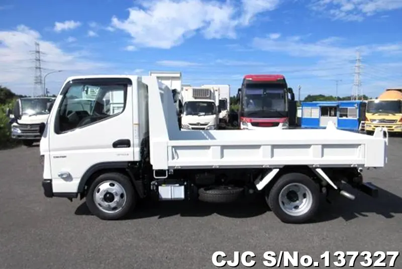 2025 Mitsubishi / Canter Stock No. 137327