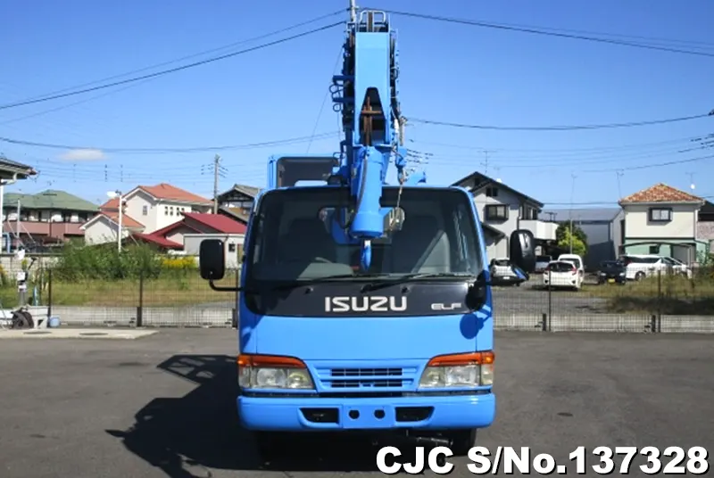 1995 Isuzu / Elf Stock No. 137328