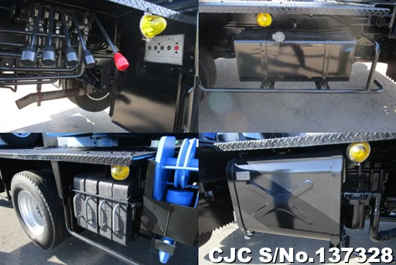 1995 Isuzu / Elf Stock No. 137328