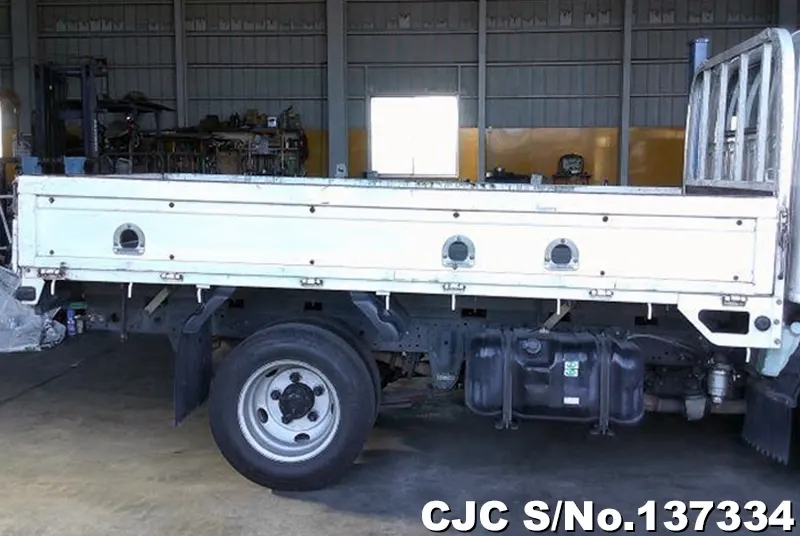 2006 Isuzu / Elf Stock No. 137334