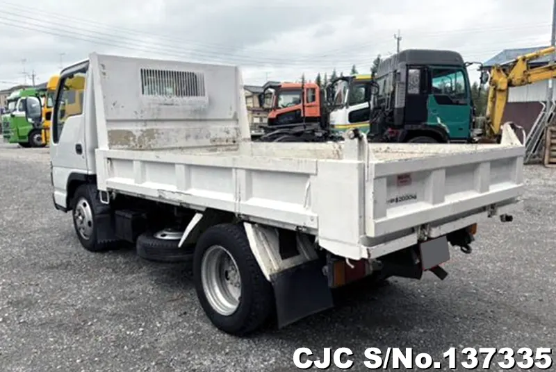 2005 Isuzu / Elf Stock No. 137335