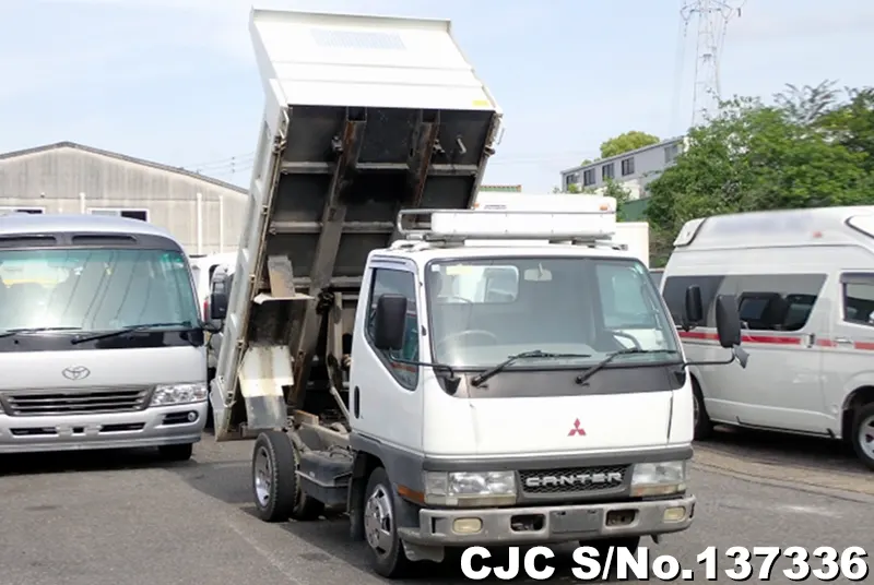 Mitsubishi / Canter 2000