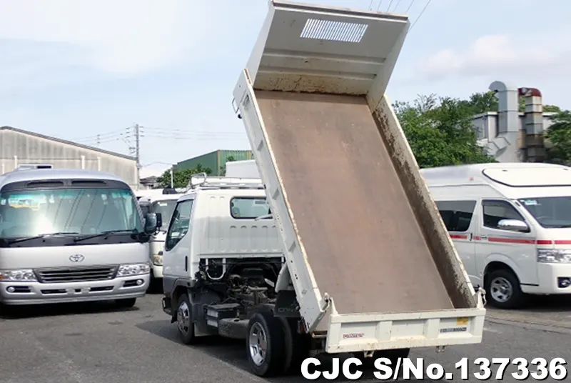 2000 Mitsubishi / Canter Stock No. 137336