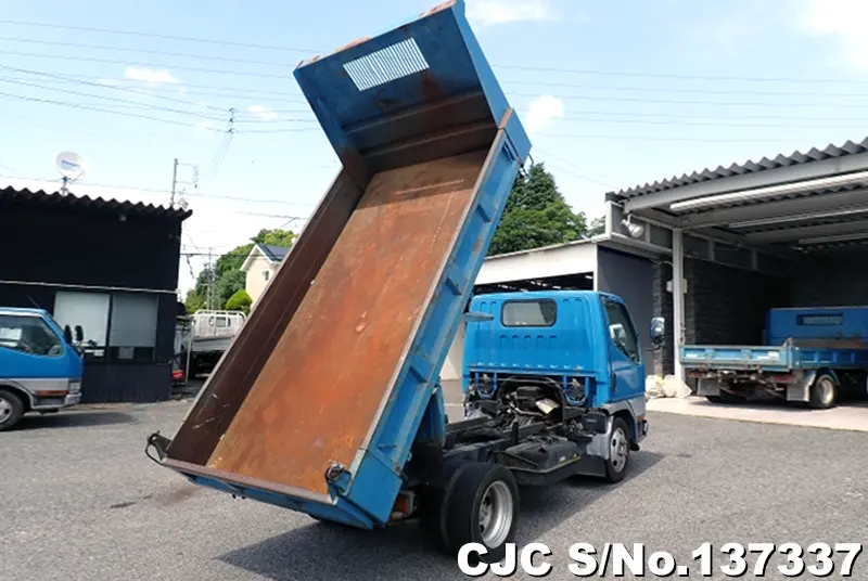 2001 Mitsubishi / Canter Stock No. 137337