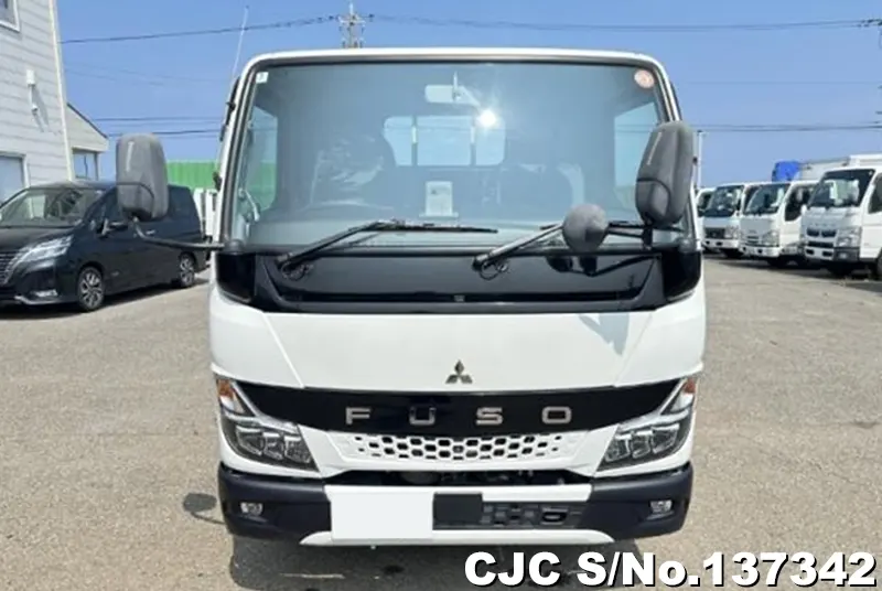 2023 Mitsubishi / Canter Stock No. 137342