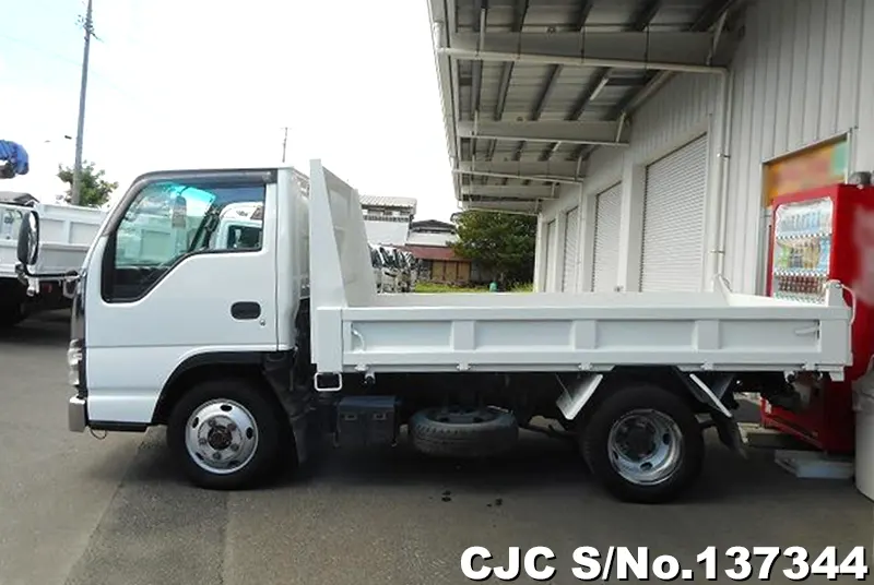 2006 Isuzu / Elf Stock No. 137344