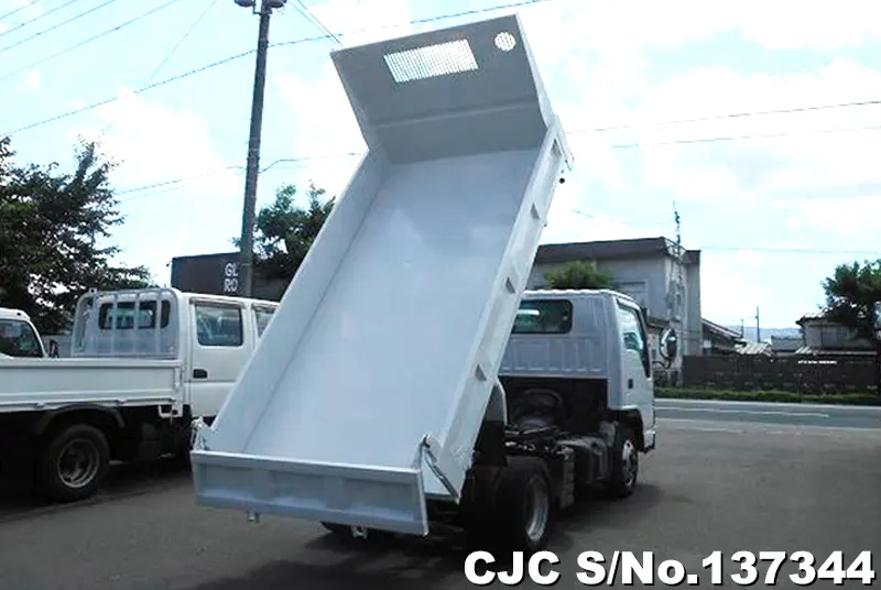 2006 Isuzu / Elf Stock No. 137344
