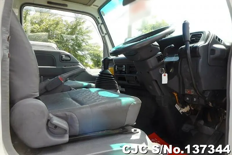 2006 Isuzu / Elf Stock No. 137344