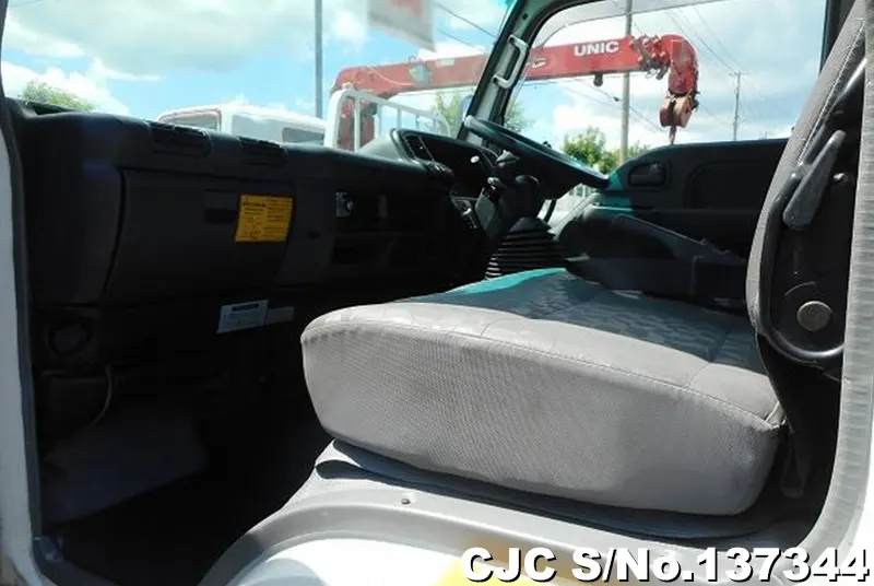 2006 Isuzu / Elf Stock No. 137344