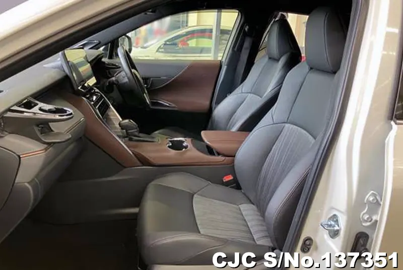 2022 Toyota / Harrier Stock No. 137351