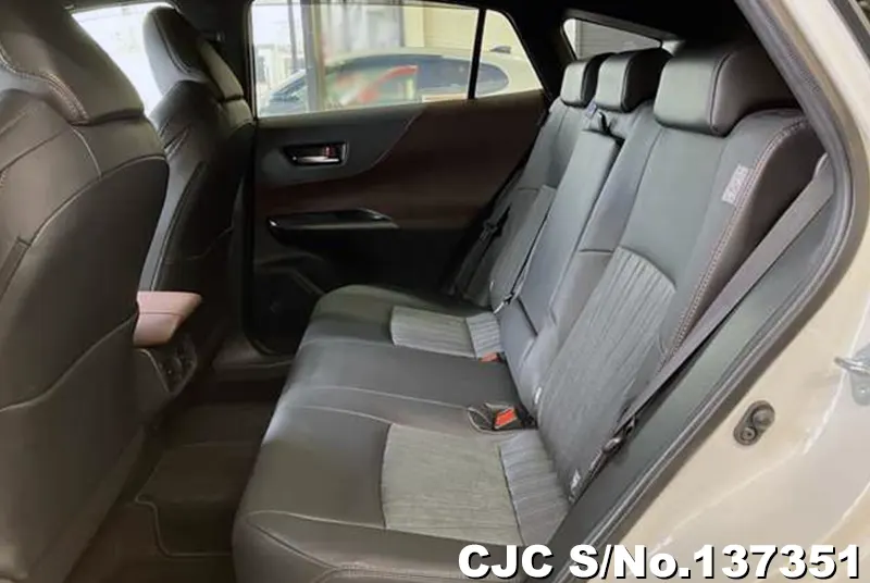 2022 Toyota / Harrier Stock No. 137351
