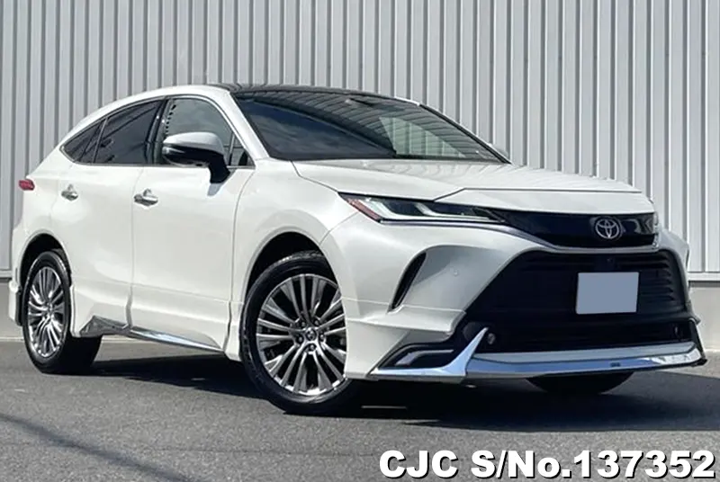 Toyota / Harrier 2022