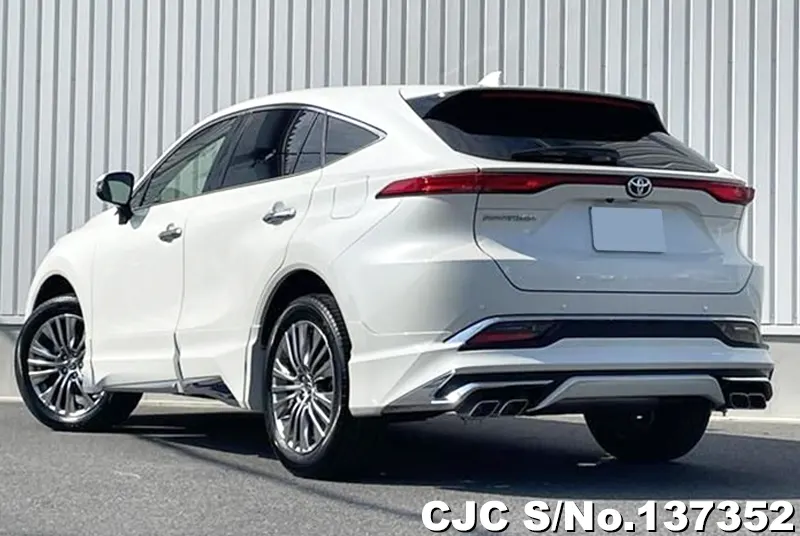 2022 Toyota / Harrier Stock No. 137352