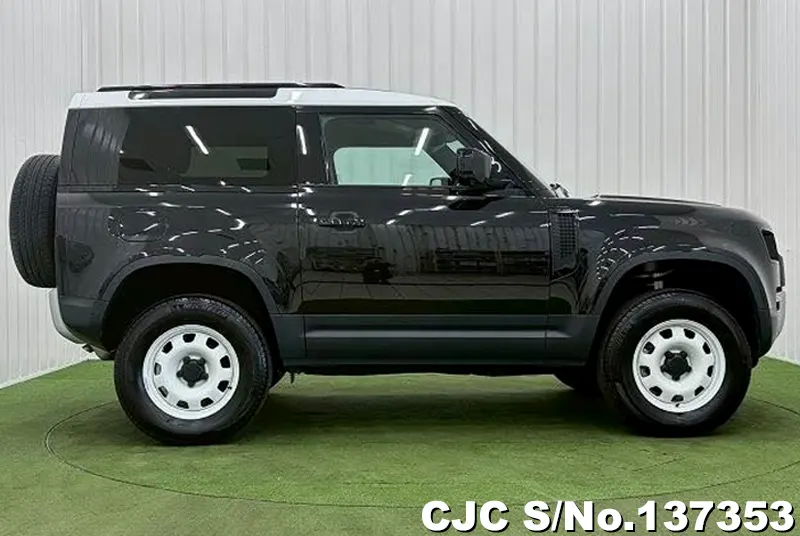 2022 Land Rover / Defender Stock No. 137353