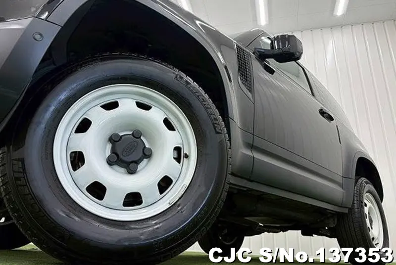 2022 Land Rover / Defender Stock No. 137353