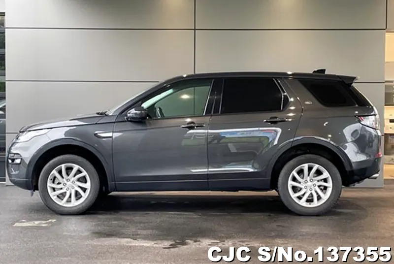2019 Land Rover / Discovery / Sport Stock No. 137355