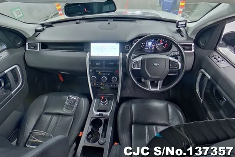 2018 Land Rover / Discovery / Sport Stock No. 137357