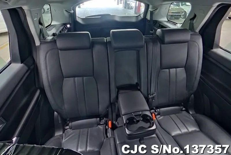 2018 Land Rover / Discovery / Sport Stock No. 137357