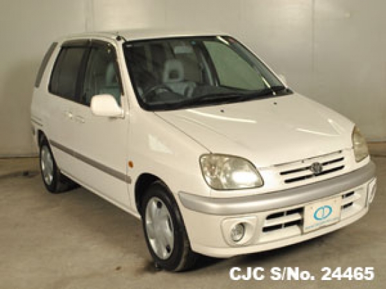 1998 Toyota / Raum Stock No. 24465
