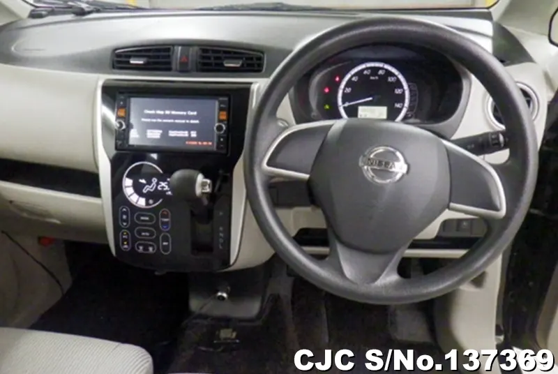 2013 Nissan / Dayz Stock No. 137369