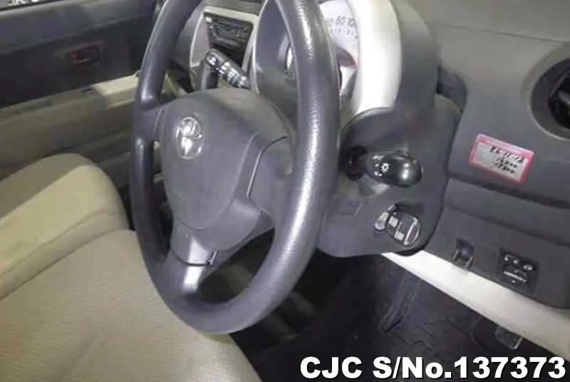 2009 Toyota / Passo Stock No. 137373