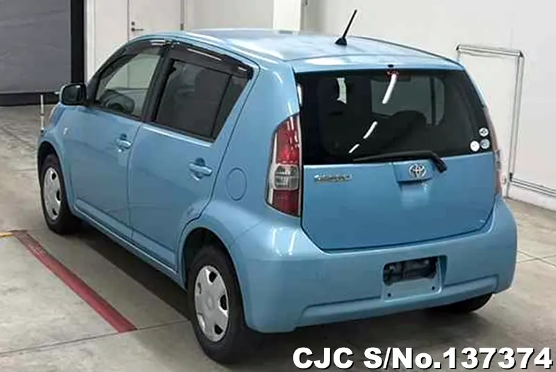2005 Toyota / Passo Stock No. 137374