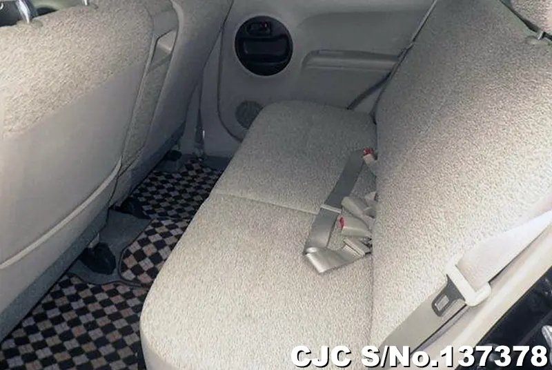 2011 Toyota / Passo Stock No. 137378