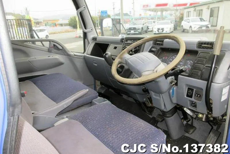 2006 Mitsubishi / Canter Stock No. 137382