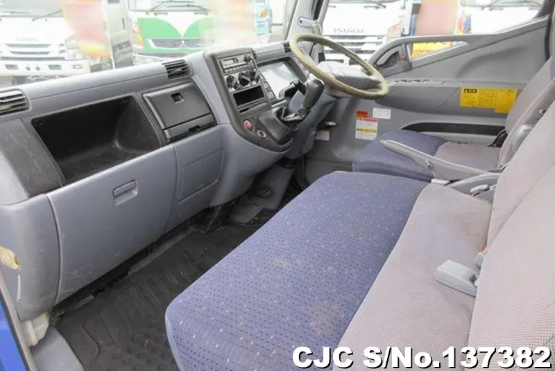 2006 Mitsubishi / Canter Stock No. 137382