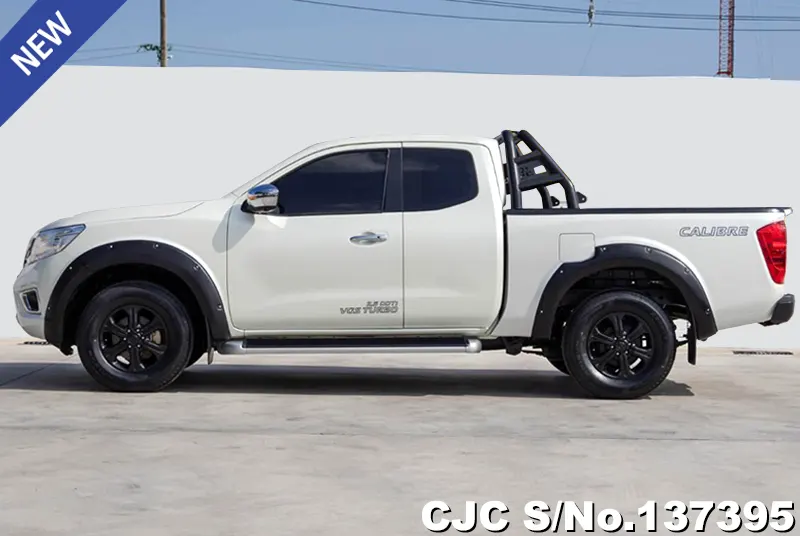 2021 Nissan / Navara Stock No. 137395