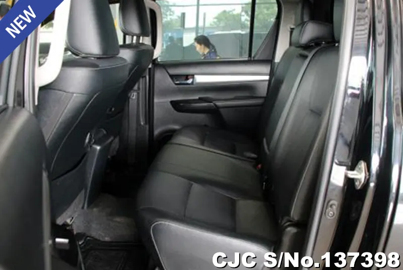 2025 Toyota / Hilux / Revo Stock No. 137398