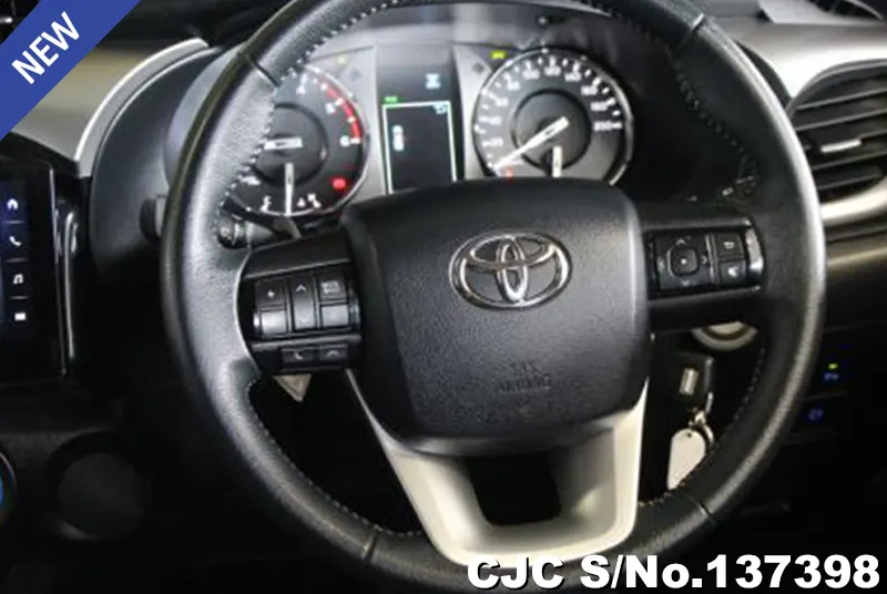 Toyota Hilux in Black for Sale Image 6