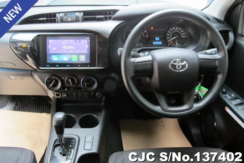 2025 Toyota / Hilux / Revo Stock No. 137402