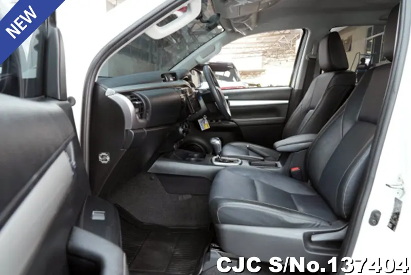 2024 Toyota / Hilux / Revo Stock No. 137404