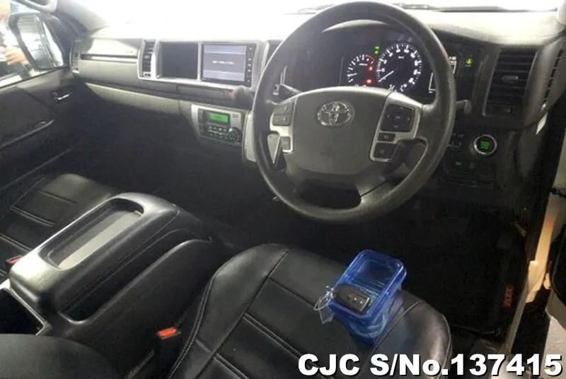2021 Toyota / Hiace Stock No. 137415