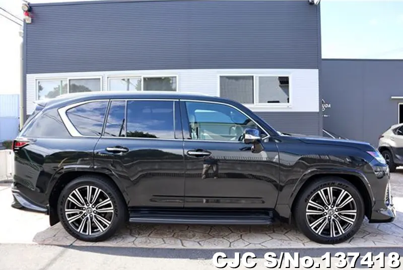 2026 Lexus / LX700H Stock No. 137418