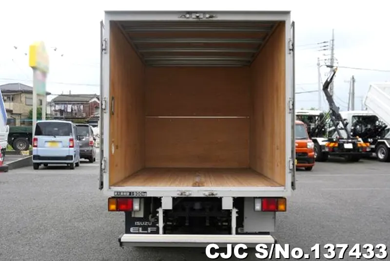 2020 Isuzu / Elf Stock No. 137433
